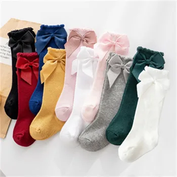 Колготки для новорожденных малышей с бантиками, Весенне-зимние хлопковые носки средней длины до колена, Новые детские носки для маленьких девочек